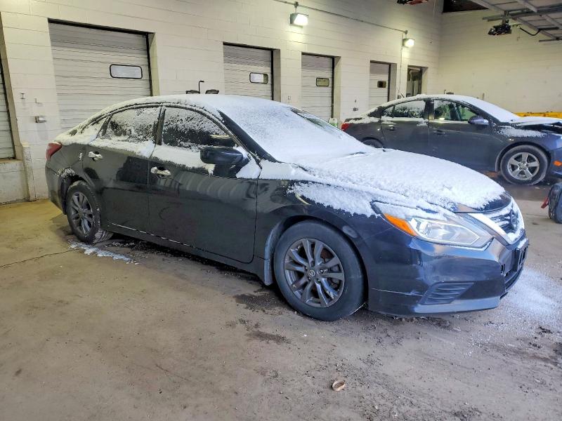 Фото 4 - NISSAN ALTIMA