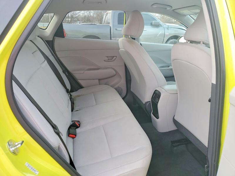 Фото 11 - HYUNDAI KONA