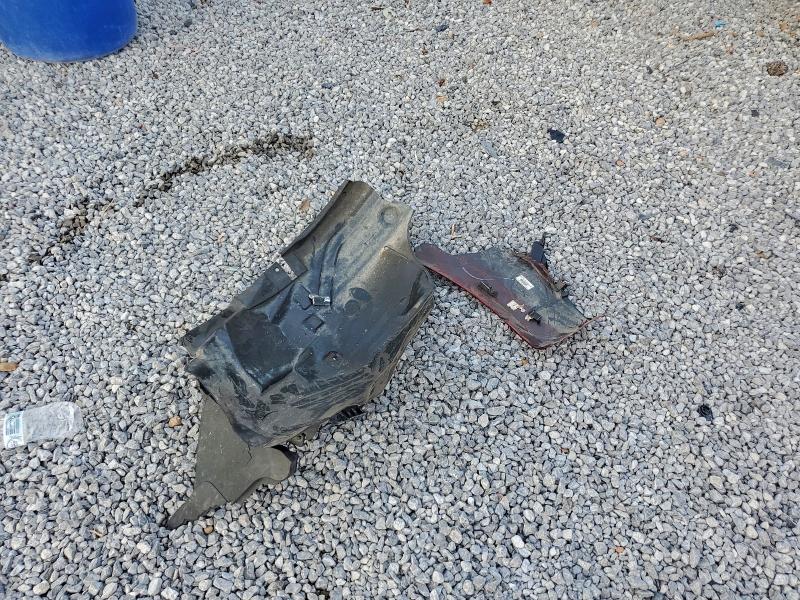 Фото 12 - FORD FUSION