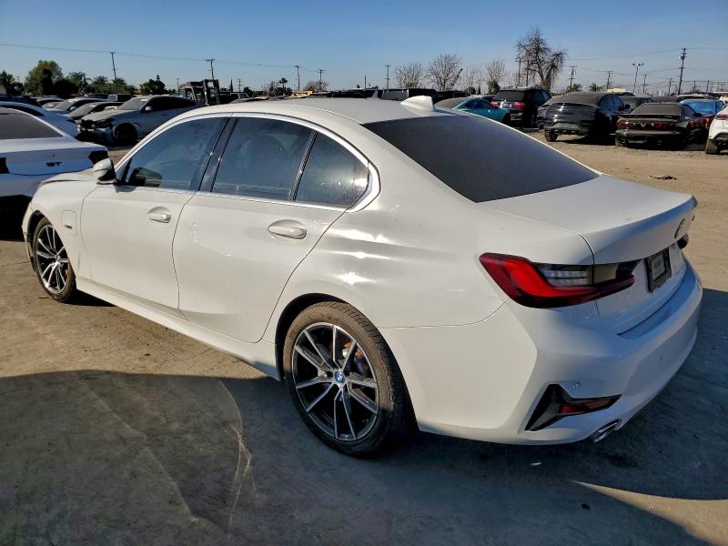 Фото 2 - BMW 3 SERIES