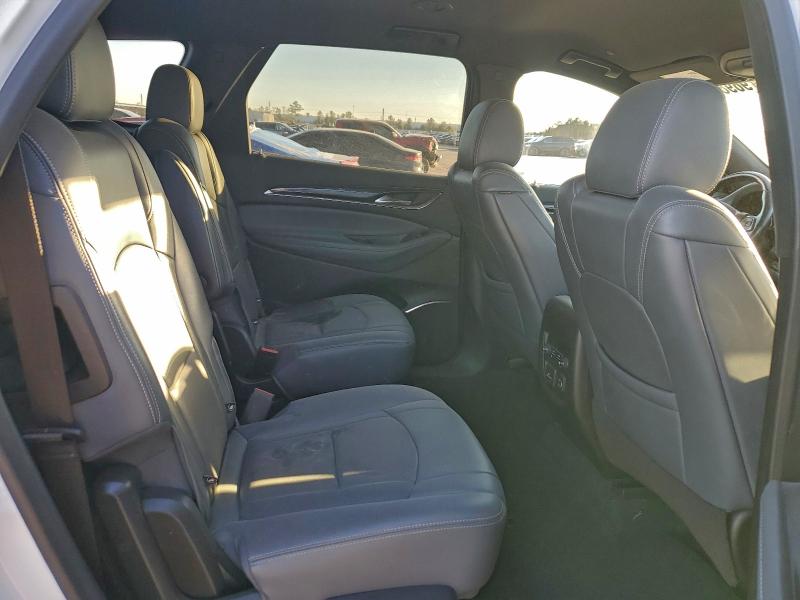 Фото 11 - BUICK ENCLAVE