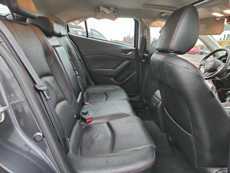 Фото 10 - MAZDA 3