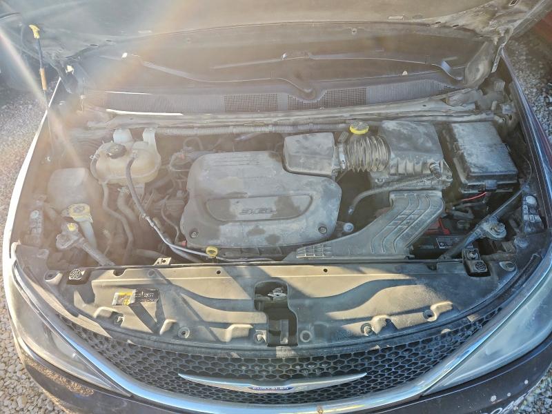 Фото 12 - CHRYSLER PACIFICA