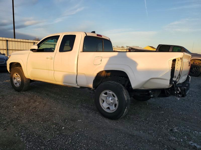 Фото 2 - TOYOTA TACOMA