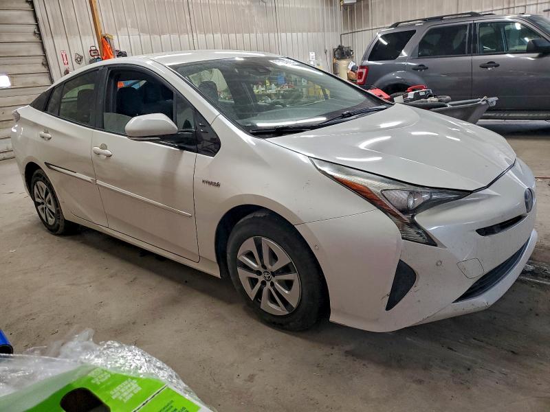 Фото 4 - TOYOTA PRIUS