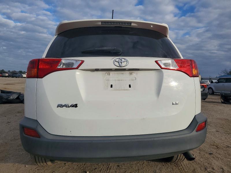 Фото 6 - TOYOTA RAV4