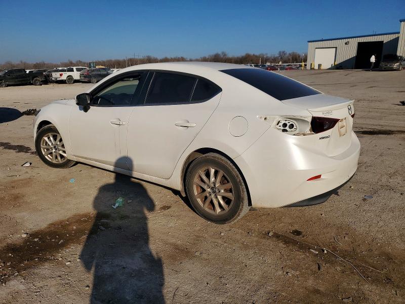 Фото 2 - MAZDA 3