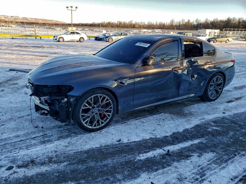 Фото 1 - BMW M5