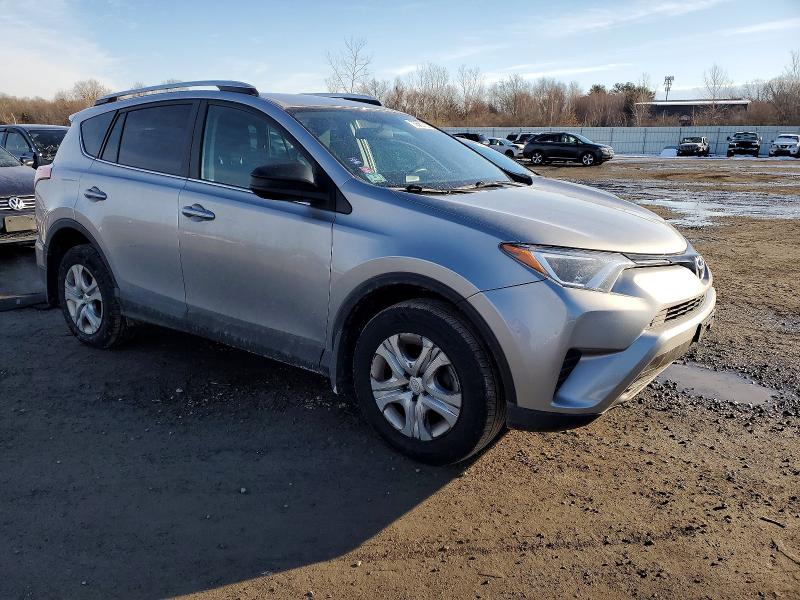 Фото 4 - TOYOTA RAV4