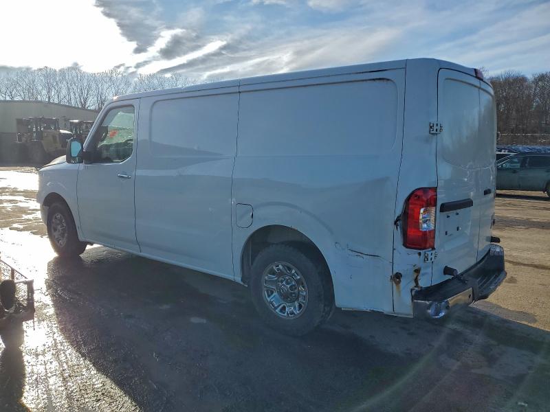 Фото 2 - NISSAN NV