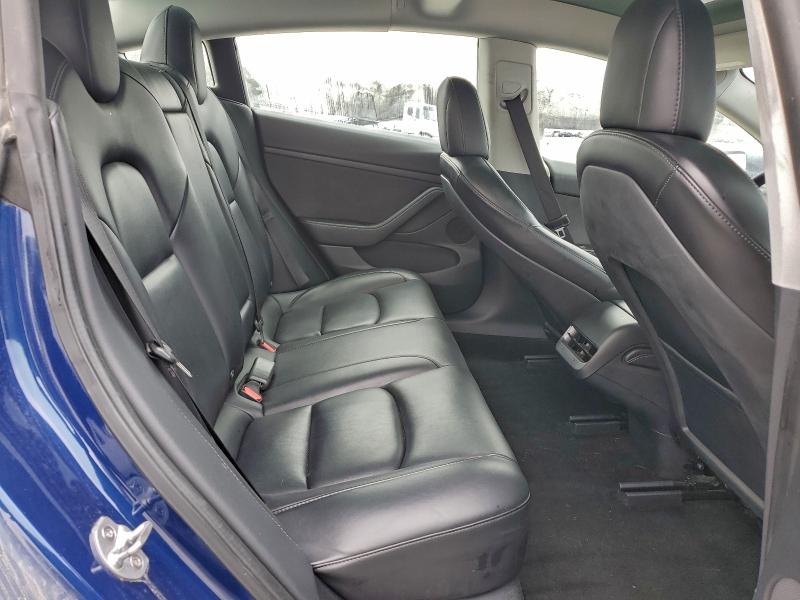 Фото 10 - TESLA MODEL 3