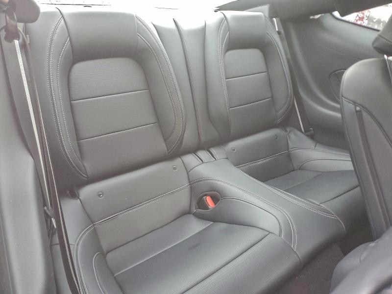 Фото 10 - FORD MUSTANG