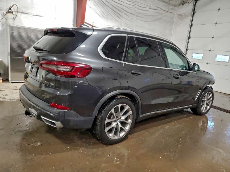 Фото 3 - BMW X5