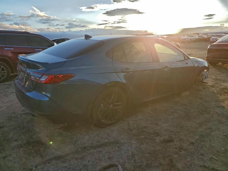 Фото 3 - TOYOTA CAMRY