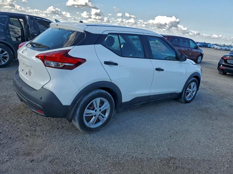 Фото 3 - NISSAN KICKS