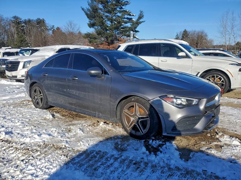 Фото 4 - MERCEDES-BENZ CLA-CLASS