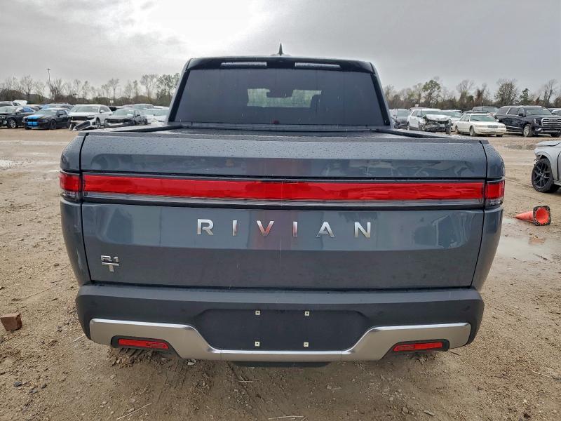 RIVIAN RIT 2025 VIN 7FCTGBAA7SN041690