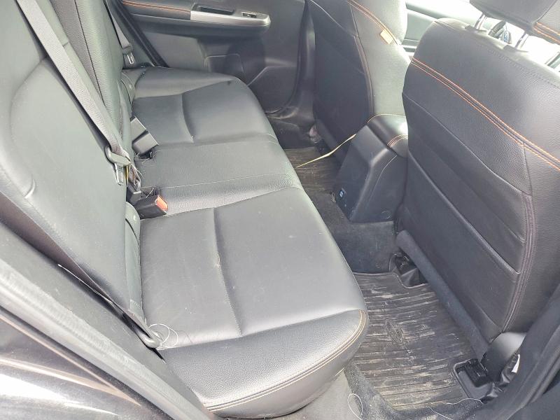 Фото 10 - SUBARU CROSSTREK