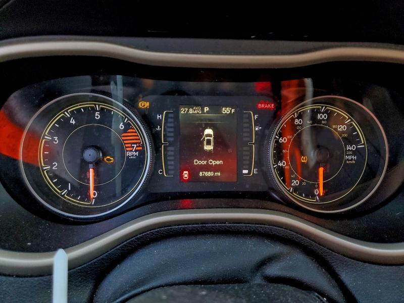 Фото 9 - JEEP GRAND CHER