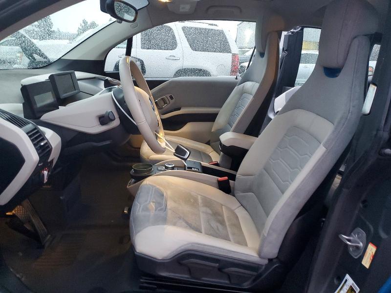 Фото 7 - BMW I SERIES