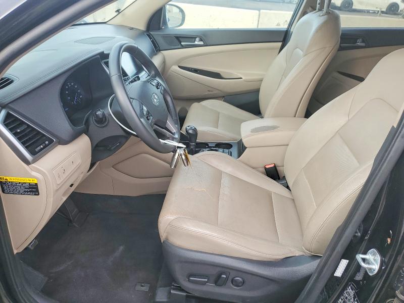 Фото 7 - HYUNDAI TUCSON