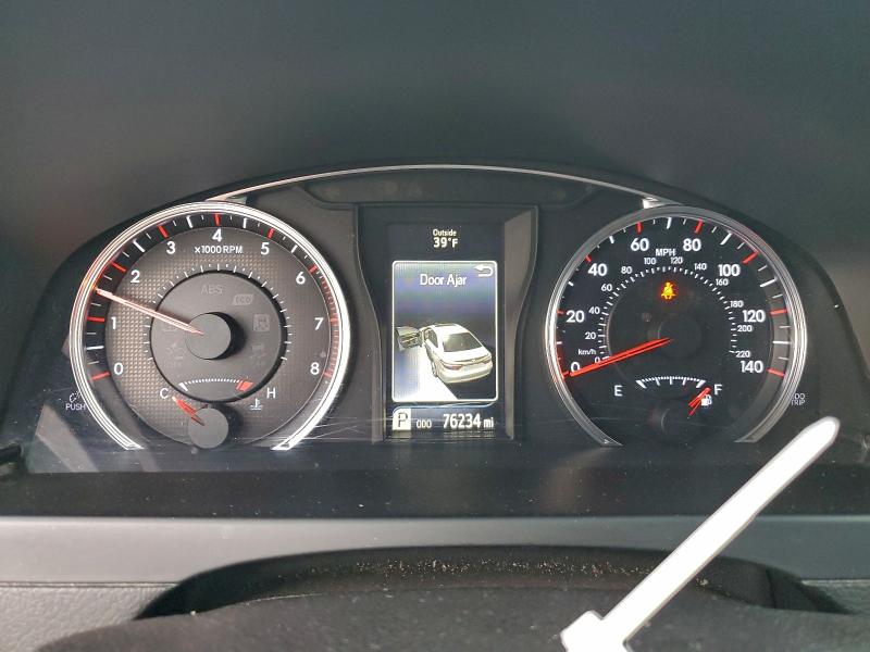 Фото 9 - TOYOTA CAMRY