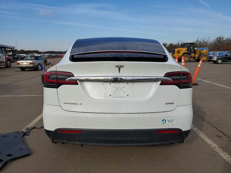 Фото 6 - TESLA MODEL X