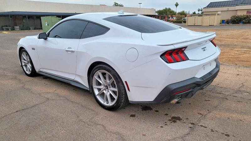 Фото 3 - FORD MUSTANG