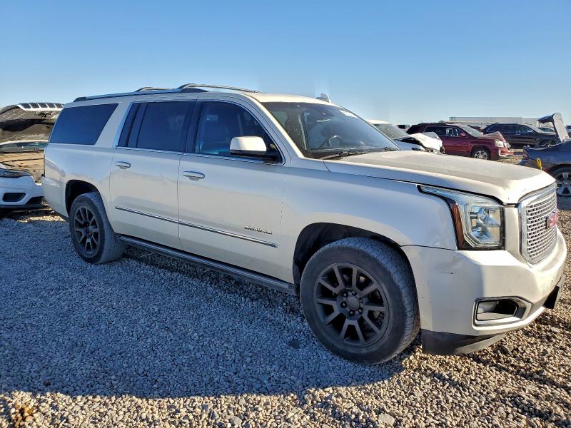 Фото 4 - GMC YUKON