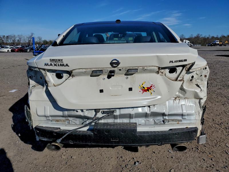 Фото 6 - NISSAN MAXIMA