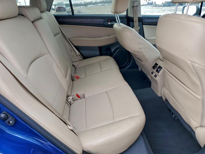 Фото 10 - SUBARU OUTBACK