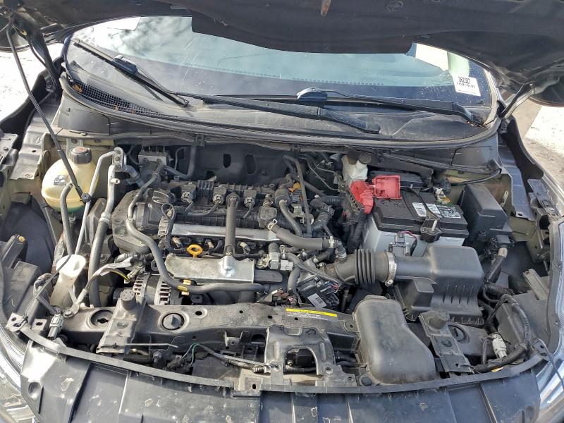 Фото 11 - NISSAN VERSA