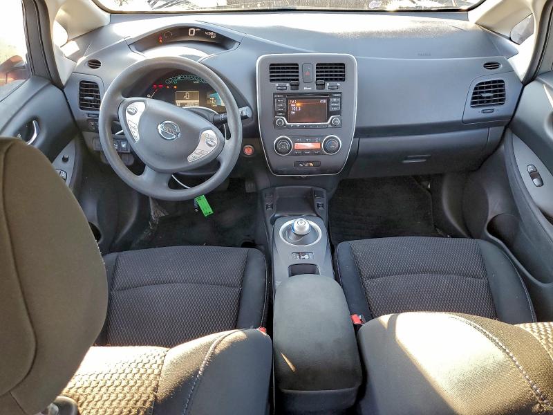 Фото 8 - NISSAN LEAF