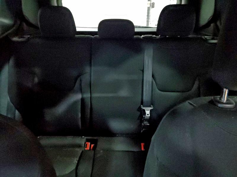 Фото 10 - JEEP RENEGADE