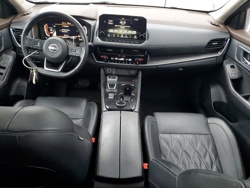 Фото 8 - NISSAN ROGUE