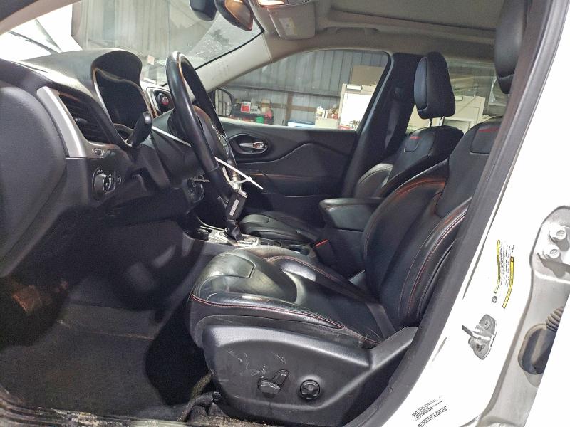 Фото 7 - JEEP CHEROKEE