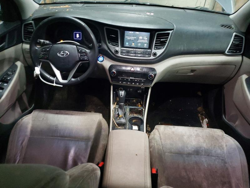 Фото 8 - HYUNDAI TUCSON