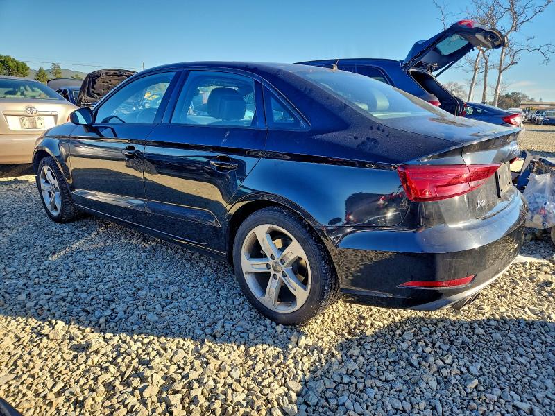 Фото 2 - AUDI A3