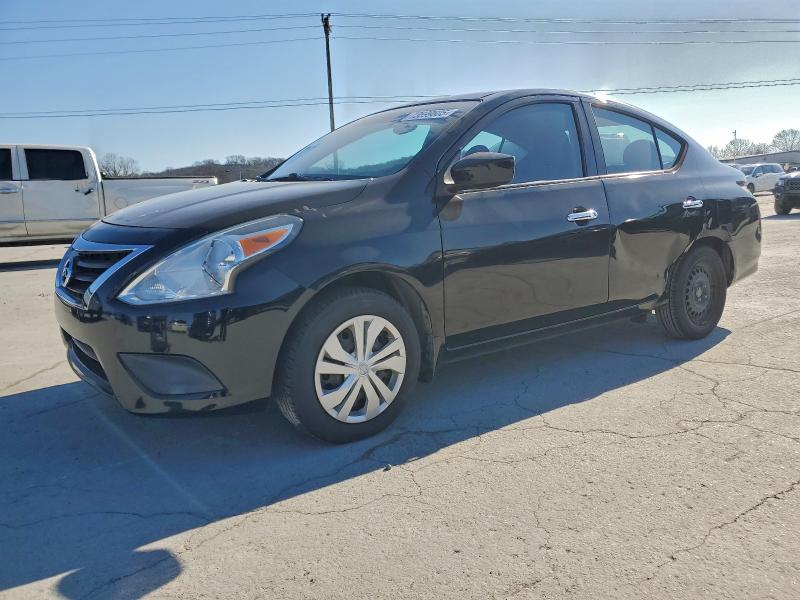 Фото 1 - NISSAN VERSA