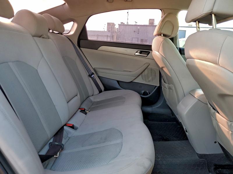 Фото 10 - HYUNDAI SONATA