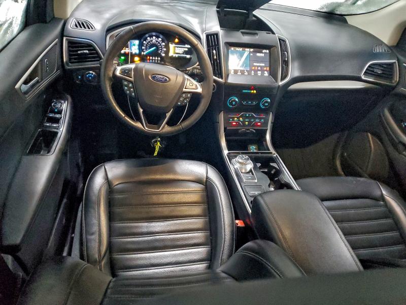 Фото 8 - FORD EDGE