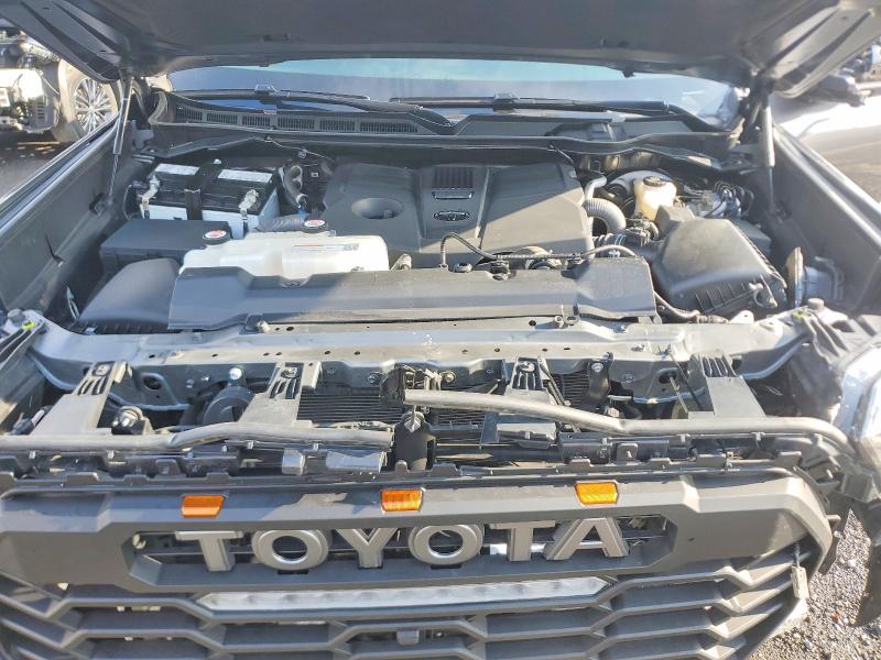 Фото 11 - TOYOTA TUNDRA