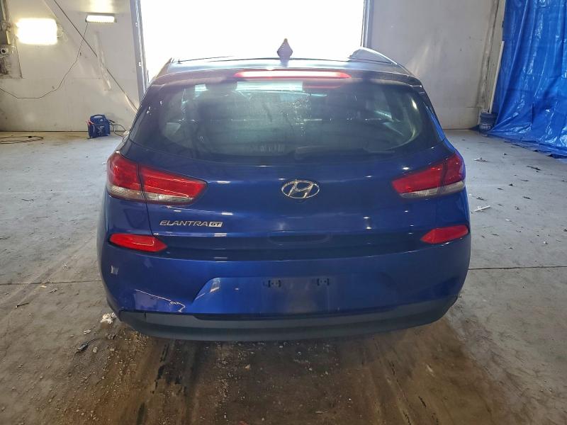 Фото 6 - HYUNDAI ELANTRA