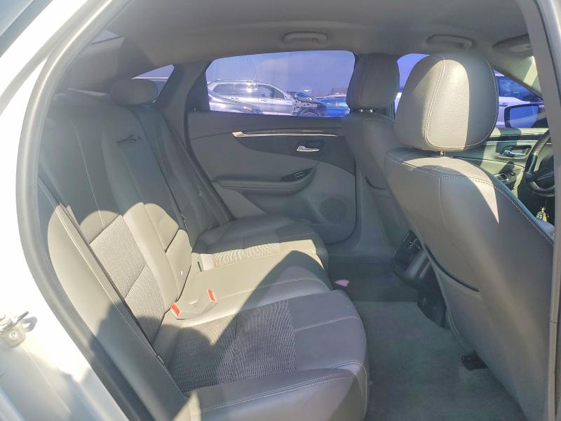 Фото 10 - CHEVROLET IMPALA