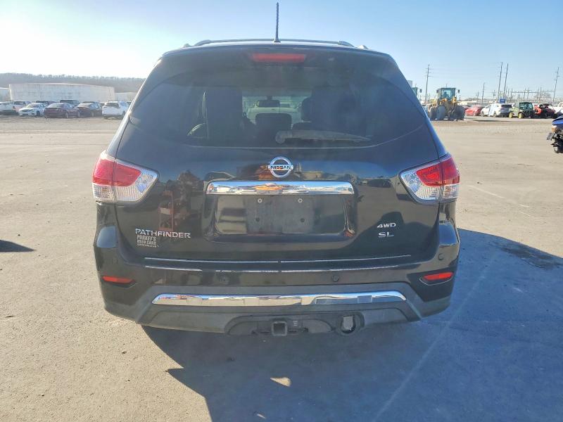 Фото 6 - NISSAN PATHFINDER