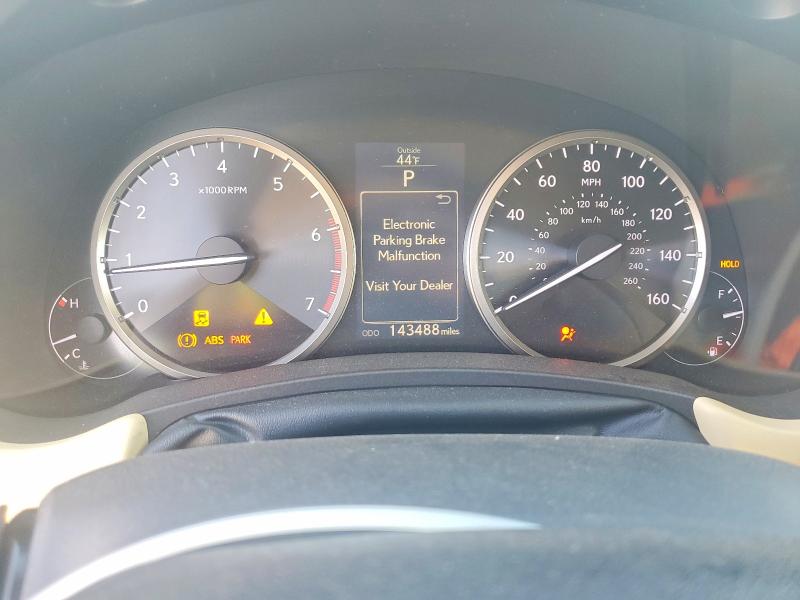 Фото 9 - LEXUS NX