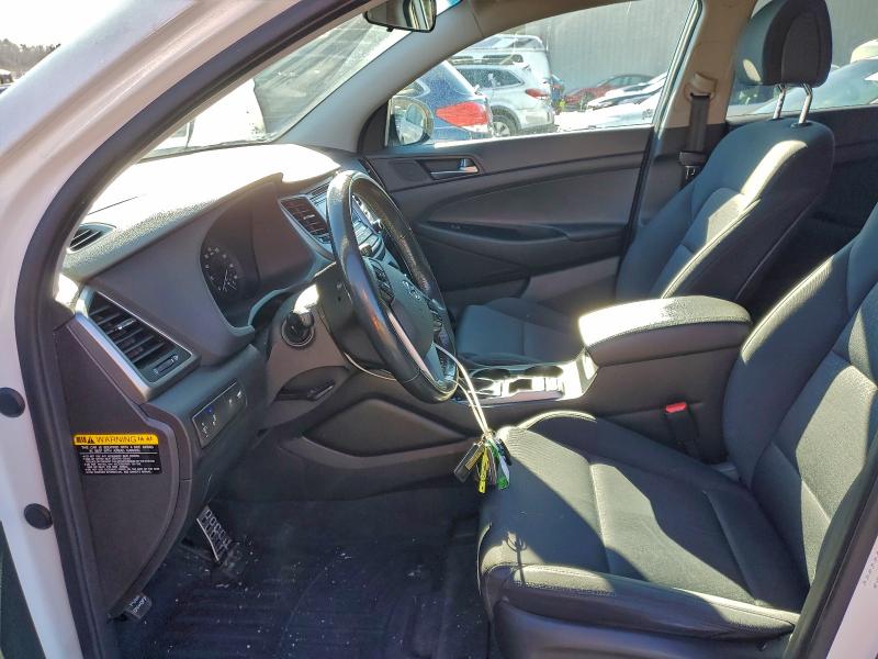 Фото 7 - HYUNDAI TUCSON