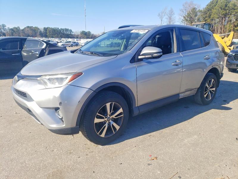 Фото 1 - TOYOTA RAV4