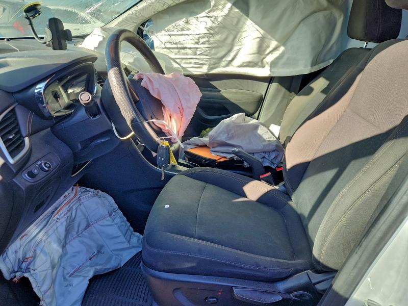 Фото 7 - CHEVROLET TRAX