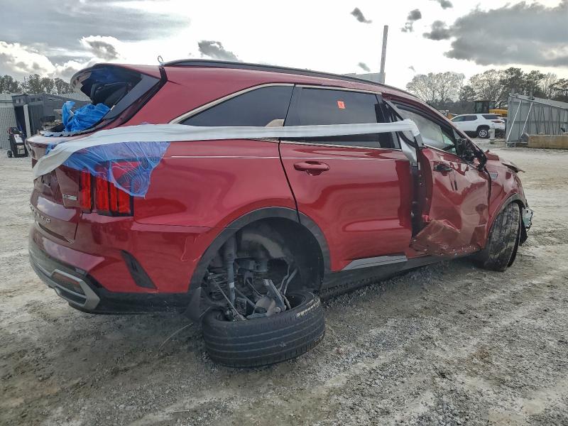 Фото 3 - KIA SORENTO